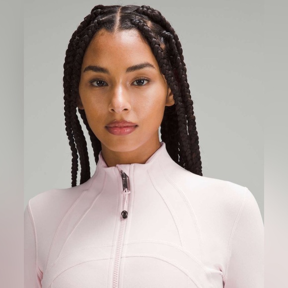 Lululemon size 4 define jacket Flush pink - Picture 11 of 13